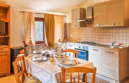 Bacu Abis Apartment | 2 bedroom accommodation in Bacu Abis