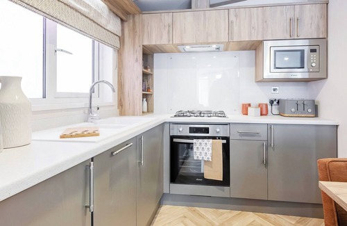 Aberystwyth House | 2 bedroom accommodation in Clarach