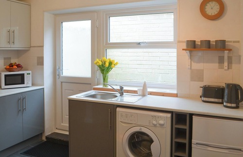 Broomhill Cottage | 2 bedroom accommodation in North Broomhill, near Amble