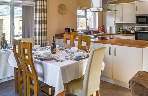 Morpeth Cottage | 2 bedroom accommodation in Felmoor Park, near Morpeth