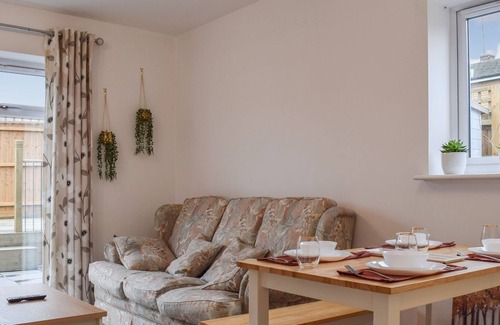 Reading Cottage | 2 bedroom accommodation in Reading