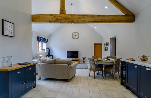 Newark Cottage | 2 bedroom accommodation in East Stoke, near Newark