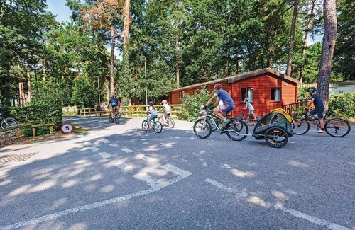 New Forest District Ski Chalet | 2 bedroom accommodation in Godshill, Fordingbridge