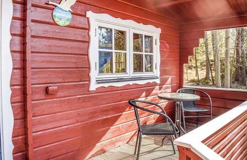 Soderkoping Municipality House | 2 bedroom amazing home in Söderköping