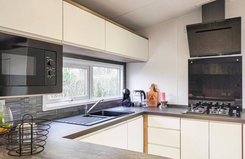 Heinkenszand House | 2 bedroom amazing home in Heinkenszand