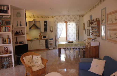 La Maddalena Apartment | 2 Bedroom Apartment in La Maddalena