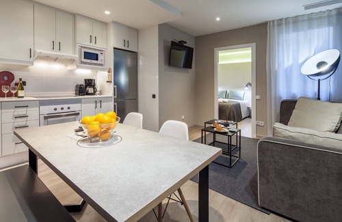 El Camp de l'Arpa del Clot Apartment | 2 bedroom apartment next to Sagrada Familia