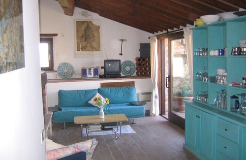 Collazzone Other | 2 bedroom apartment in Umbrian castle in countryside between Perugia and Todi
