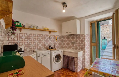 Montelaterone Apartment | 2 Bedroom Apartment in Arcidosso