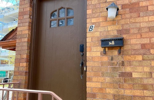 University District Apartment | 2-bedroom apartment very close to the OSU with WiFi and Parking included.