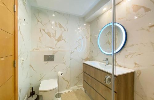Palhais Apartment | 2 bedroom apartment with Terrace and View over Tejo River