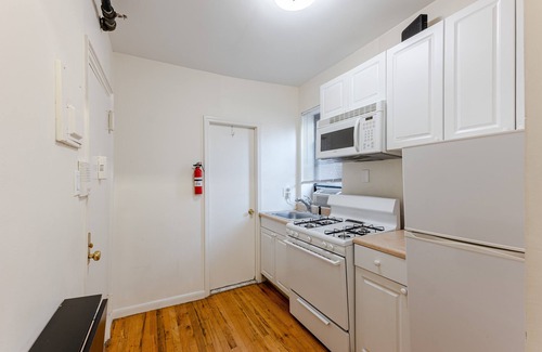 East Harlem Apartment | 2 Bedroom Apt Just Off Park Ave