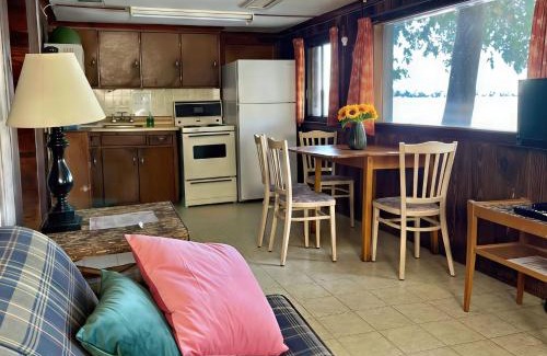 Rosedale House | 2-bedroom Balsam Lake Lower Boathouse #1A