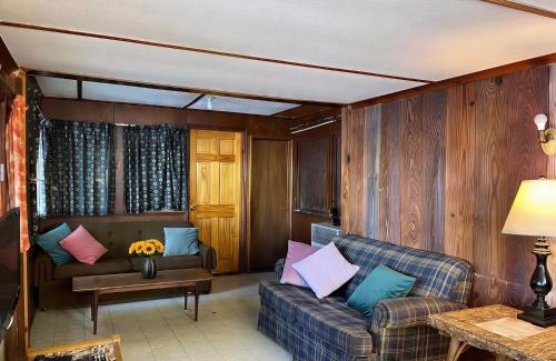 Rosedale House | 2-bedroom Balsam Lake Lower Boathouse #1A