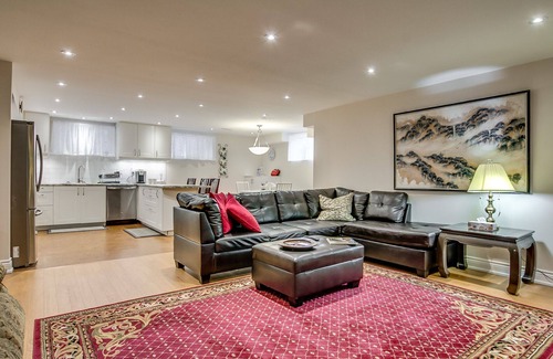 Norseman Heights Apartment | 2 Bedroom basement apartment located in Etobicoke close to subway