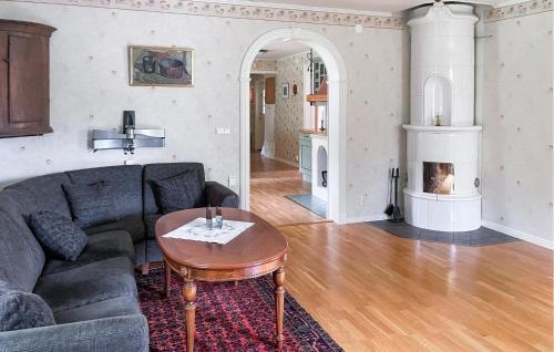Broaryd House | 2 Bedroom Beautiful Home In Gislaved
