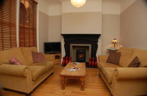 St Leonards-On-Sea Apartment | 2 Bedroom Boutique Maisonette on Kings Road, St Leonards on Sea