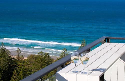 Broadbeach Apartment | 2 Bedroom Broadbeach Stay Walk to Beach