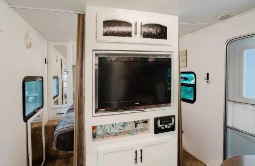 Carling Other | 2-bedroom Camper Trailer Cottage #3