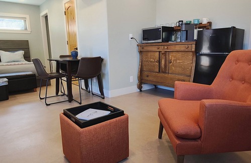 Whitewater House | 2 Bedroom Casita at Mother's Buttress, Walking distance to Mother's Buttress Climbing Wall