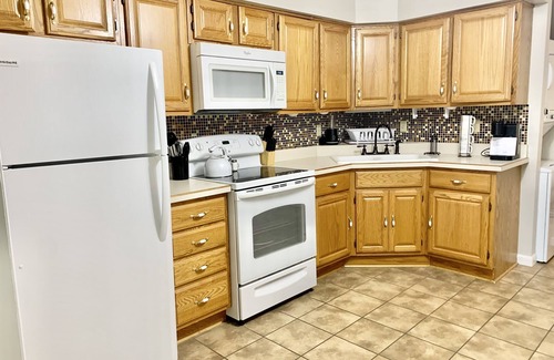 Kokomo Condo | 2 Bedroom Condo located on the Northwest side of Kokomo