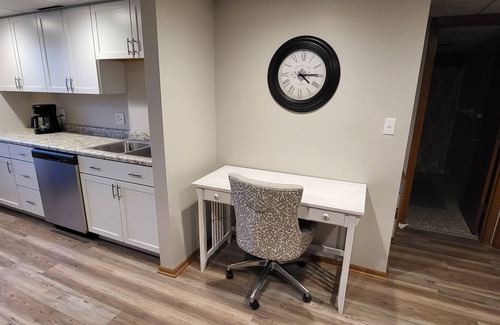 Rochester Condo | 2 bedroom condo with optional garage