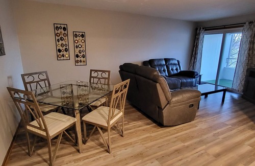 Rochester Condo | 2 bedroom condo with optional garage