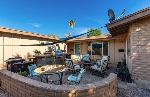 Camelback East Cottage | 2 bedroom cottage - 5 minutes from the airport