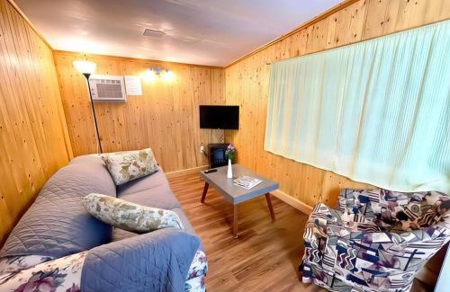 Bobcaygeon House | 2-Bedroom Cottage #9 - Ambleside