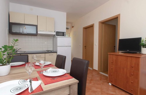 Trstenik Apartment | 2 bedroom cozy apartment in Trstenik