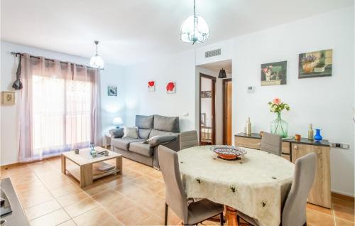 Los Geraeos Apartment | 2 Bedroom Cozy Apartment In Águilas