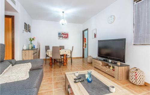 Los Geraeos Apartment | 2 Bedroom Cozy Apartment In Águilas