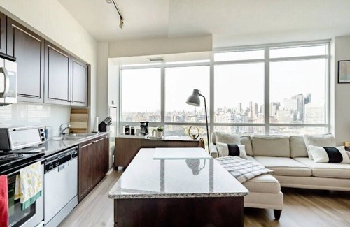 Fort York Condo | 2-Bedroom Downtown Toronto Home Available (Free Parking): Custom Rental Terms