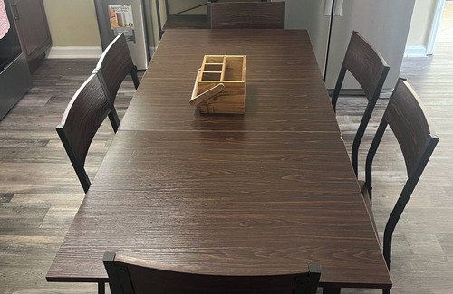 Dalton Apartment | 2-bedroom Duplex with AC, WiFi in delightful Dalton