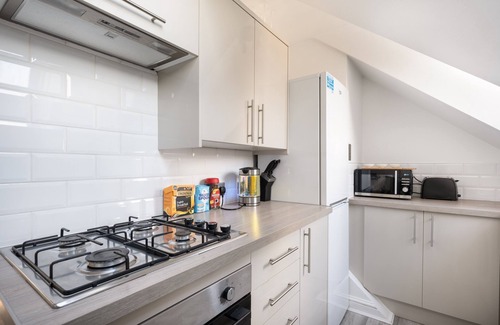Reading Apartment | 2 Bedroom flat in Reading RG1 - Free Parking