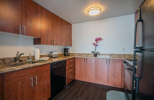 Downtown Baltimore Apartment | 2 Bedroom Fully Furnished Apartment in Baltimore Downtown