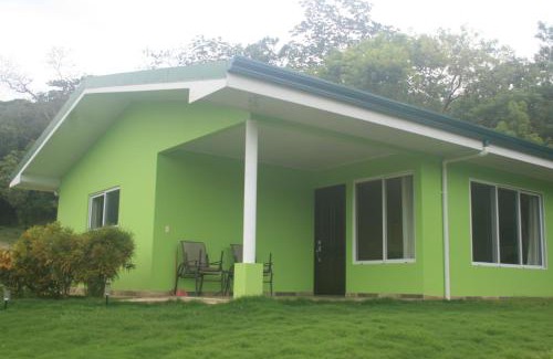 Mogote de Bagaces Bed & Breakfast | 2 Bedroom Guest House with Pool
