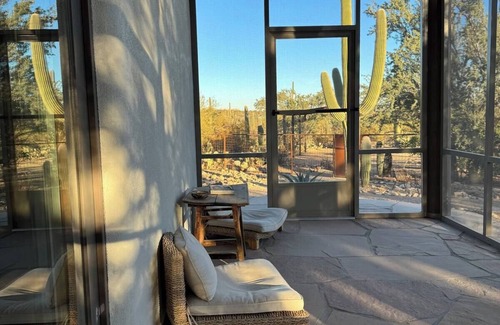 Tucson House | 2-bedroom guesthouse in Tucson, Arizona