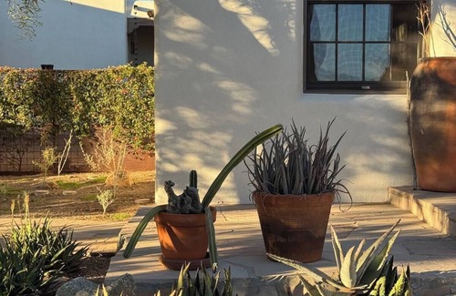 Tucson House | 2-bedroom guesthouse in Tucson, Arizona