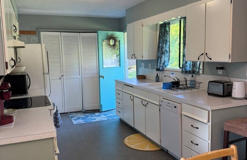 Lummi Island House | 2-Bedroom Home on Large Property - Walk to the Beach! No Cleaning Fee!