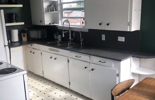 City Centre House | 2 bedroom house in the centre of Kamloops