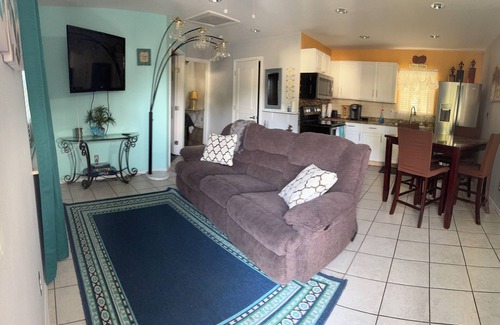 Pecan Valley House | 2-bedroom house in phenomenal San Antonio near downtown. Historic beautiful area
