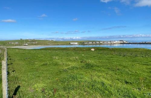 Pierowall House | 2 Bedroom house overlooking Pierowall Bay, Westray