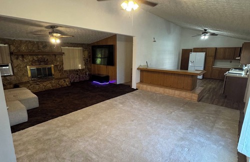 Highland Ridge House | 2-bedroom house with BIG YARD in Hudson