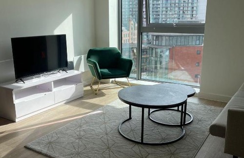 Salford Apartment | 2 Bedroom in City Centre