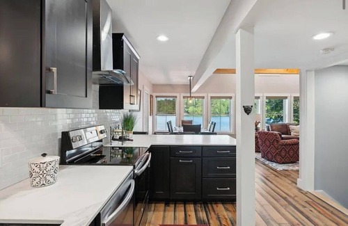Casco House | 2-bedroom lake house on Coffee Pond in Casco with WiFi and loft