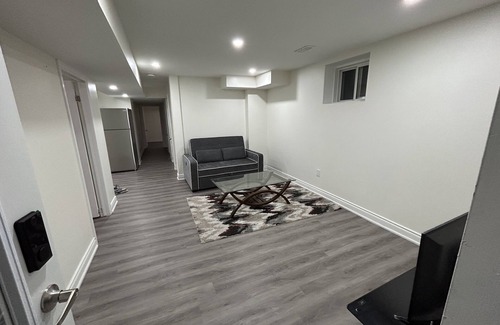 Brampton House | 2 bedroom legal basement apartment with full bath, including private entrance