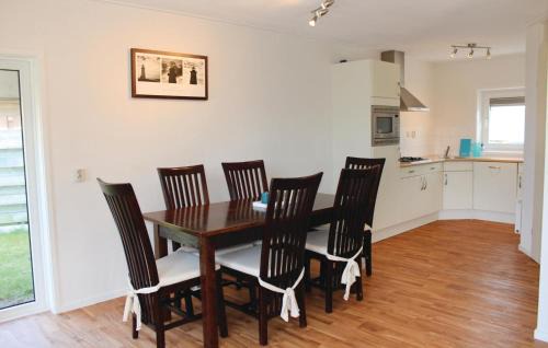Opperdoes House | 2 Bedroom Lovely Home In Opperdoes
