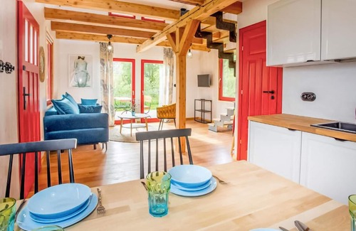Debina House | 2 bedroom lovely home in Rowy