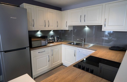 Scarborough Apartment | 2 Bedroom Luxury Sea View Apartment